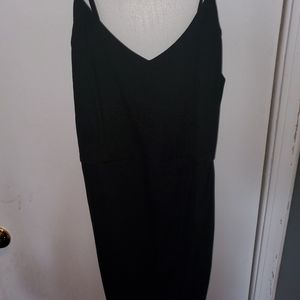 Black bodycon dress